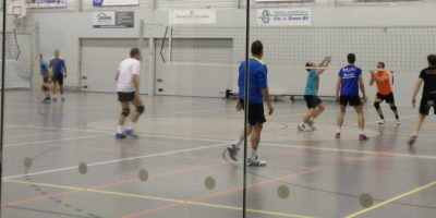 GEZELLIG SAMENSPEL BIJ VOLLEYBALVERENIGING SDS VOORTHUIZEN